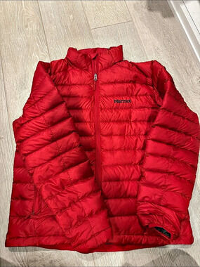 Marmot Red Puffer Vest Size Large